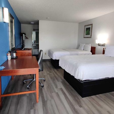 Travelodge Suites By Wyndham Macclenny I-10 Zewnętrze zdjęcie